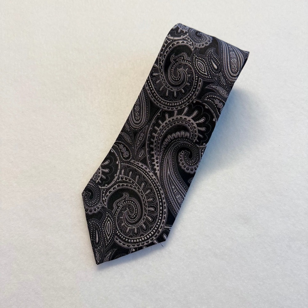Geoffrey Beene Necktie Mens OS Black Gray Excellent Paisley Formal Silk Blend